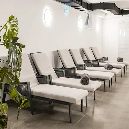 Apartment Luxurious Space For 8 People